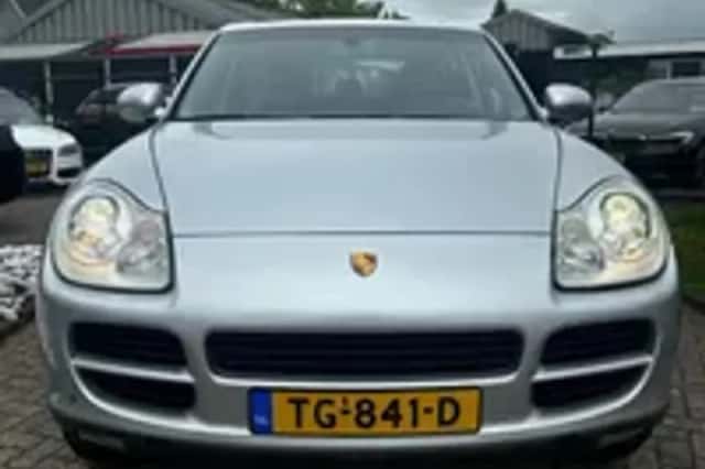 Porsche Cayenne (2004) thumbnail 21