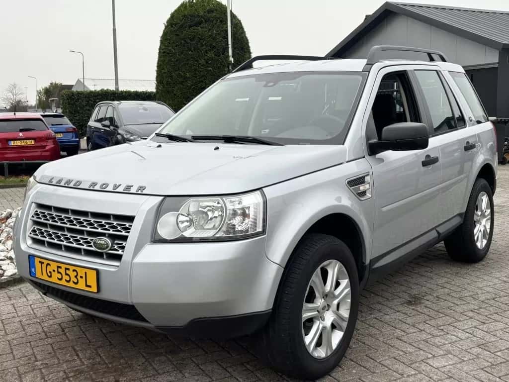 Land Rover Freelander (2009) — foto 1