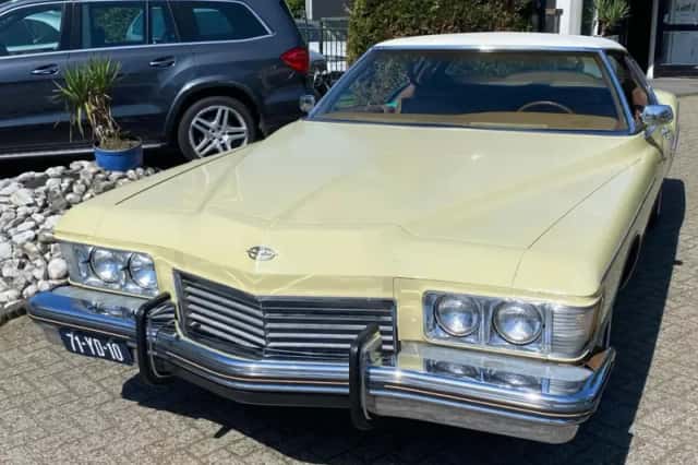 Buick Riviera Boattail (1973) thumbnail 2