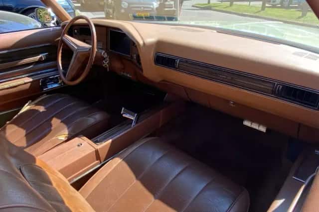Buick Riviera Boattail (1973) thumbnail 18