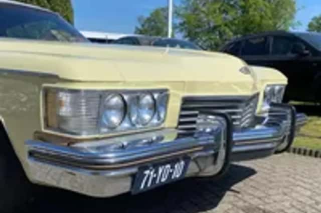 Buick Riviera Boattail (1973) thumbnail 29