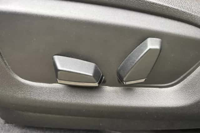 BMW X5 (2014) thumbnail 18