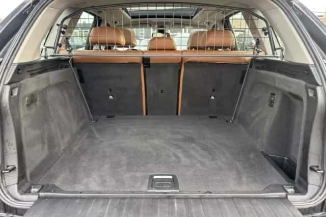 BMW X5 (2014) thumbnail 10