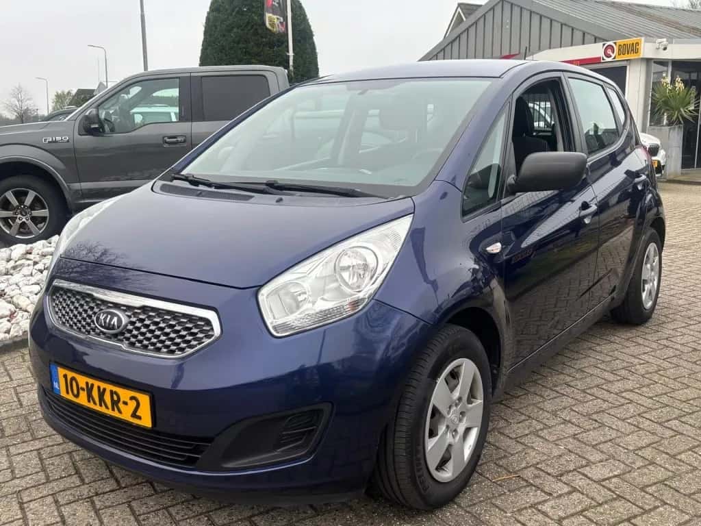 Kia Venga (2010) — foto 1