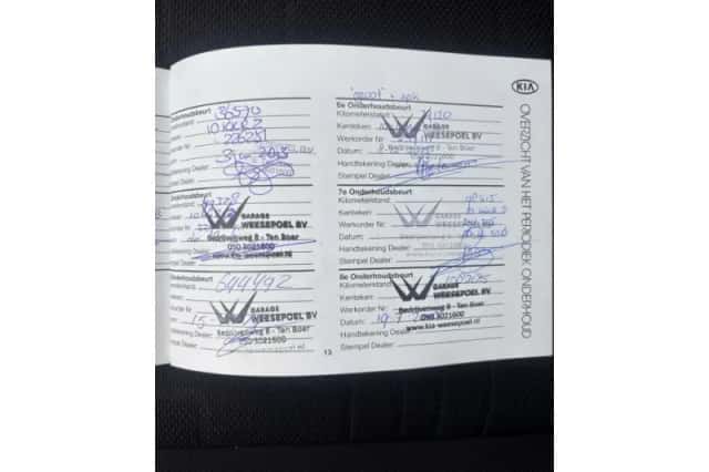 Kia Venga (2010) thumbnail 15