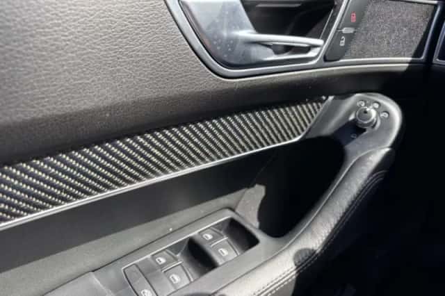 Audi RS6 (2009) thumbnail 17