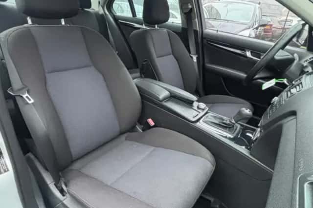 Mercedes-Benz C-Klasse (2007) thumbnail 11