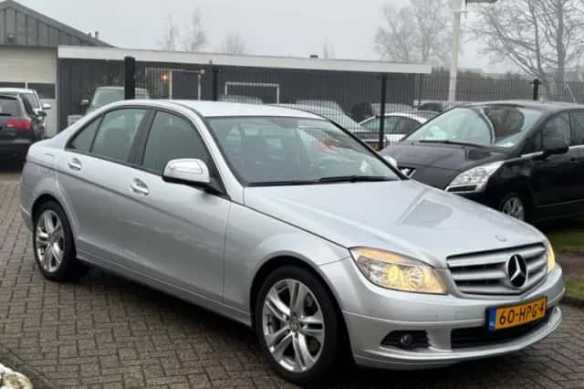 Mercedes-Benz C-Klasse (2007) thumbnail 3