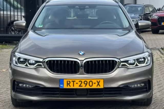 BMW 5-Serie (2018) thumbnail 2