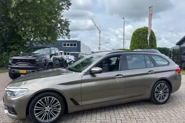 BMW 5-Serie (2018) thumbnail 8