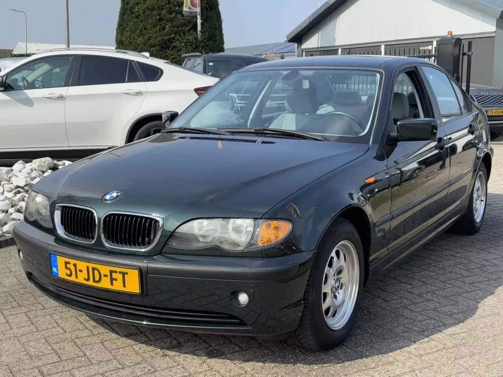 BMW 3-Serie (2002) — foto 1