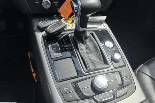 Audi A6 (2011) thumbnail 20