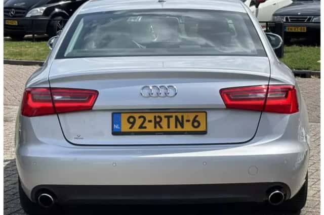 Audi A6 (2011) thumbnail 6