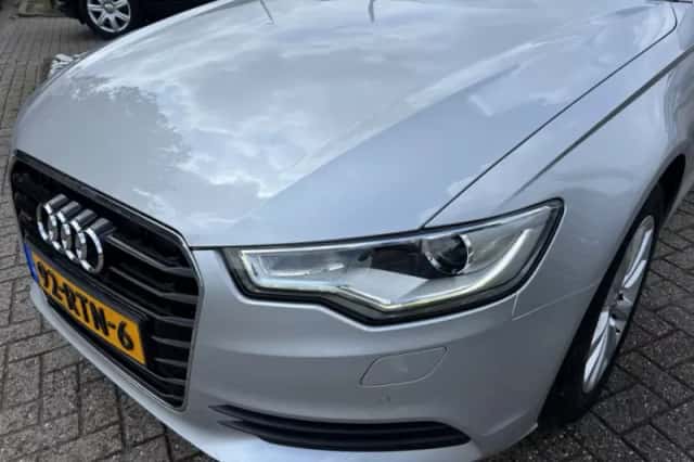 Audi A6 (2011) thumbnail 9