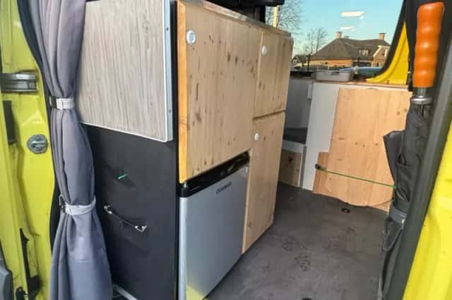 Mercedes-Benz Sprinter (2016) thumbnail 18