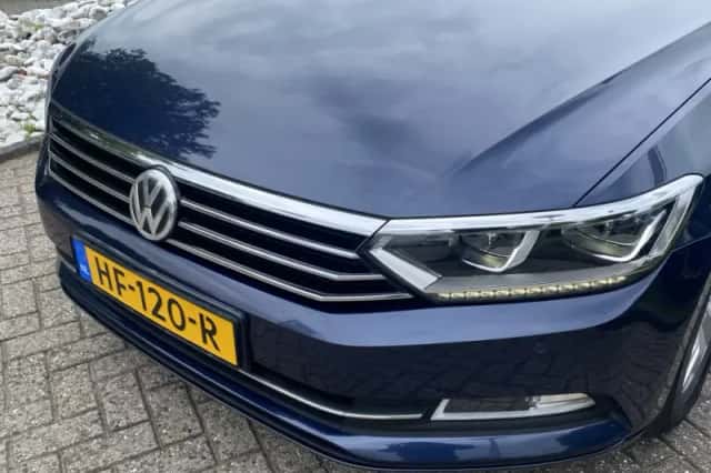Volkswagen Passat (2015) thumbnail 7