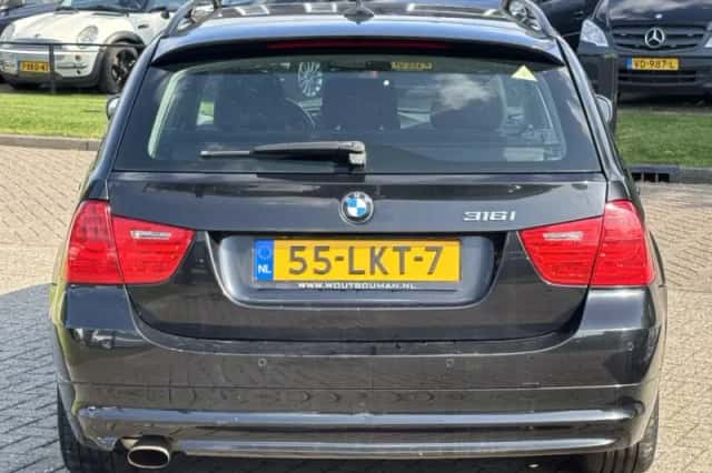 BMW 3-Serie (2010) thumbnail 7