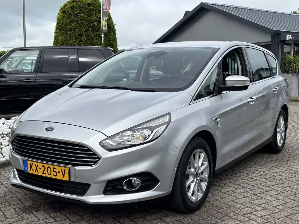 Ford S-Max (2017) — foto 1