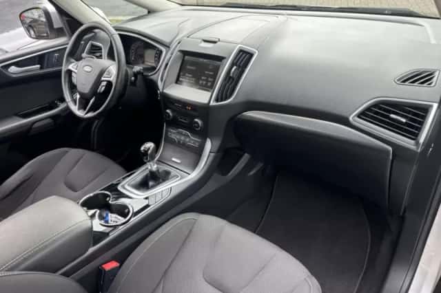 Ford S-Max (2017) thumbnail 13