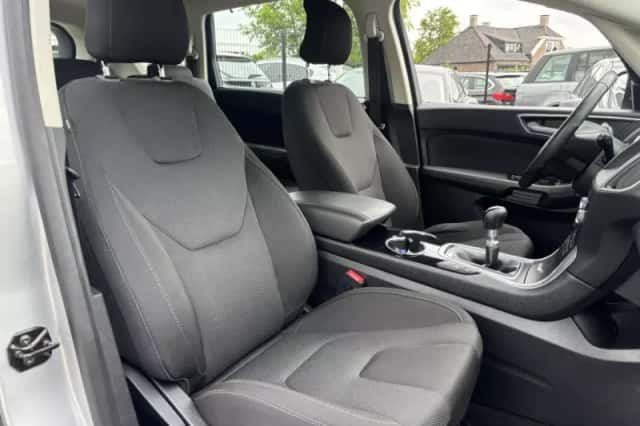 Ford S-Max (2017) thumbnail 14