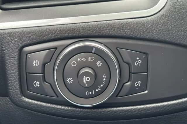 Ford S-Max (2017) thumbnail 18