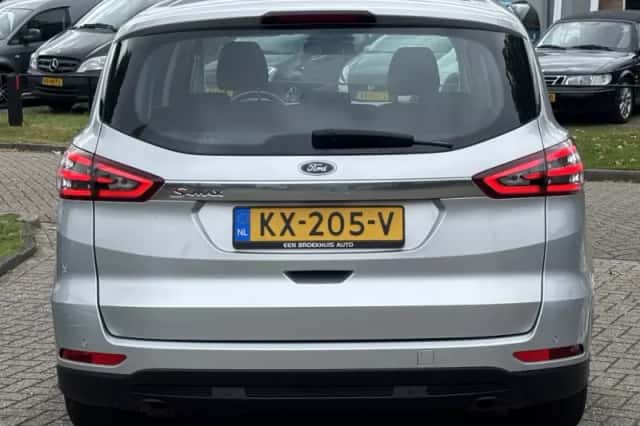 Ford S-Max (2017) thumbnail 6