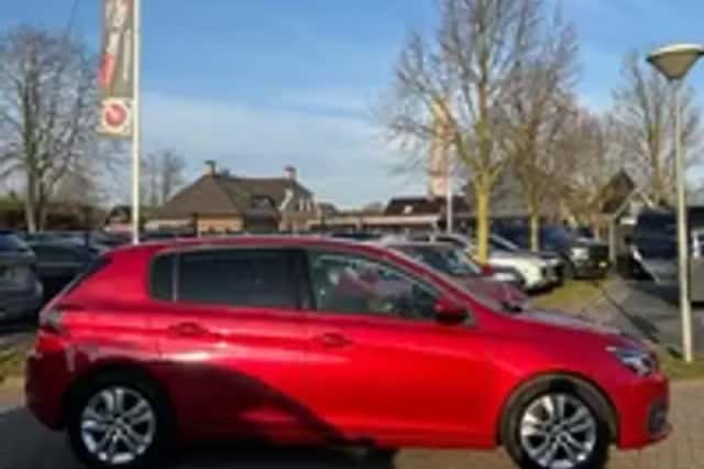 Peugeot 308 (2018) thumbnail 20