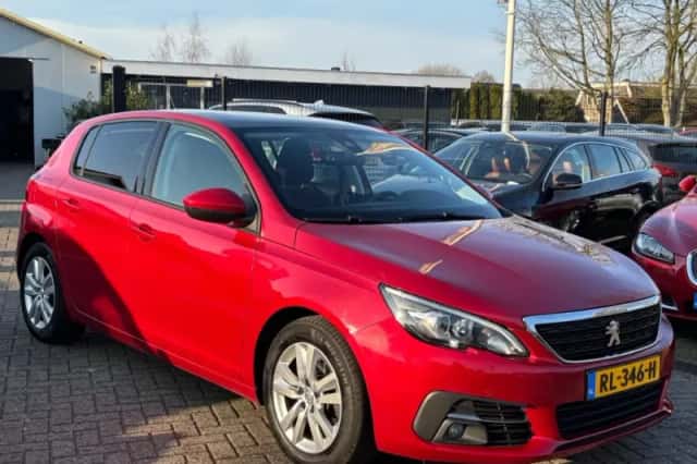 Peugeot 308 (2018) thumbnail 3