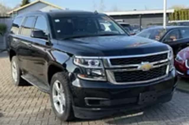 Chevrolet Tahoe (2015) thumbnail 15