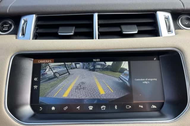 Land Rover Range Rover Sport (2017) thumbnail 21