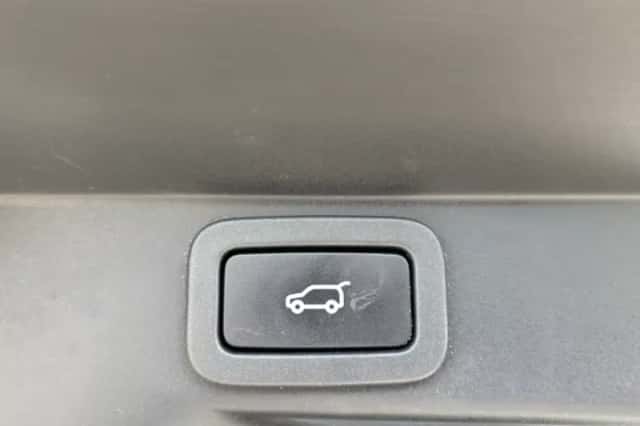 Land Rover Range Rover Sport (2017) thumbnail 10