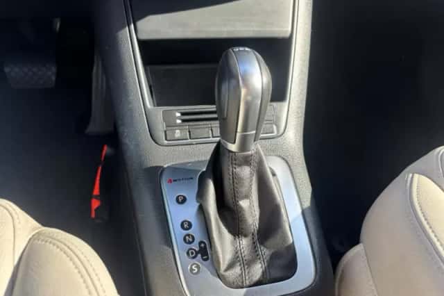 Volkswagen Tiguan (2012) thumbnail 14