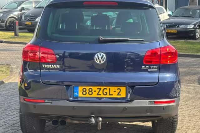 Volkswagen Tiguan (2012) thumbnail 6