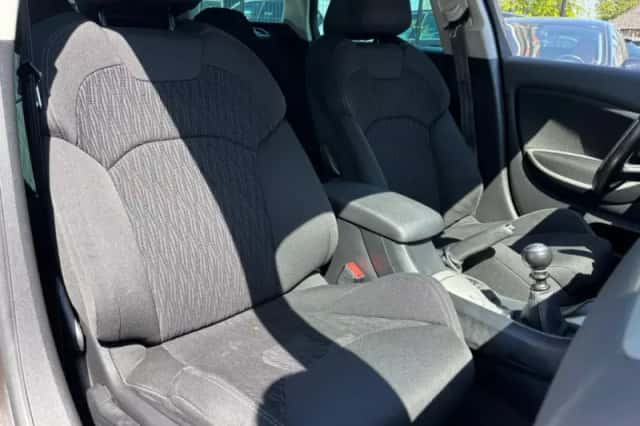 Citroën C5 Tourer (2013) thumbnail 8