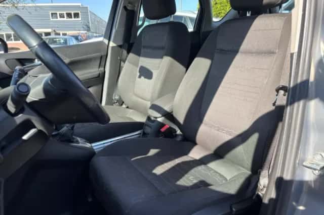 Opel Meriva (2013) thumbnail 13