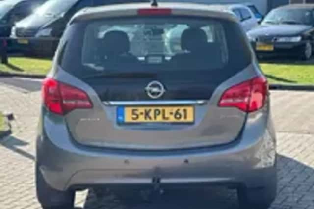 Opel Meriva (2013) thumbnail 25