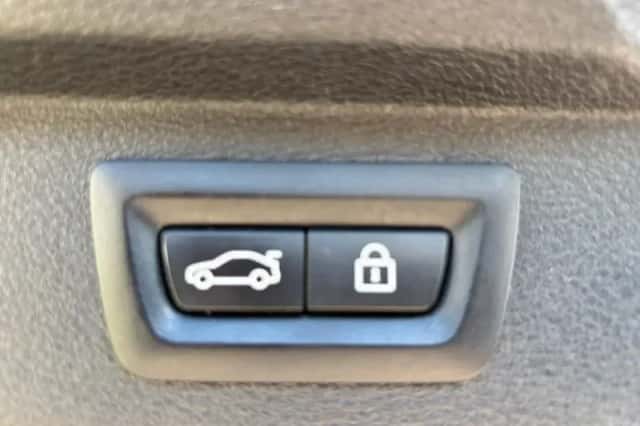 BMW X5 (2013) thumbnail 17