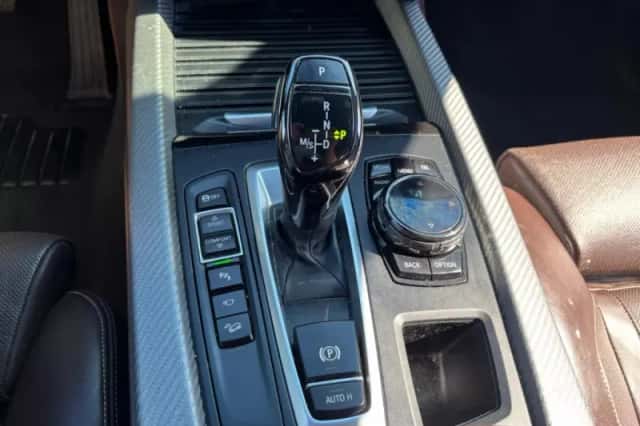 BMW X5 (2013) thumbnail 22