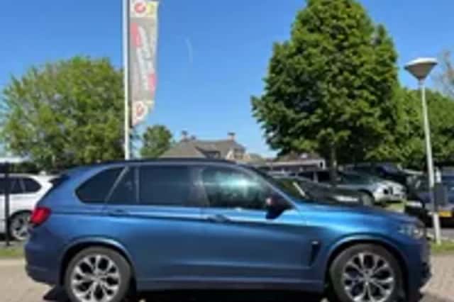 BMW X5 (2013) thumbnail 28