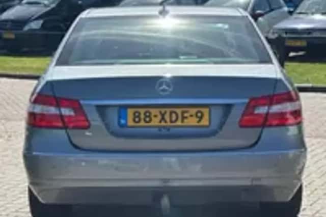 Mercedes-Benz E-Klasse (2012) thumbnail 23