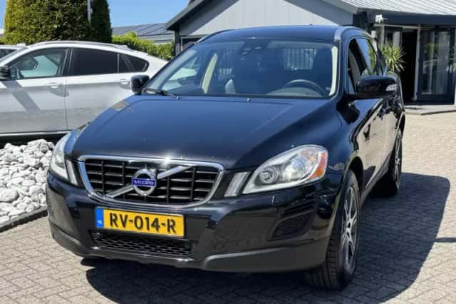 Volvo XC60 (2011) thumbnail 1