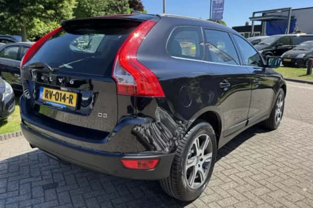 Volvo XC60 (2011) thumbnail 17