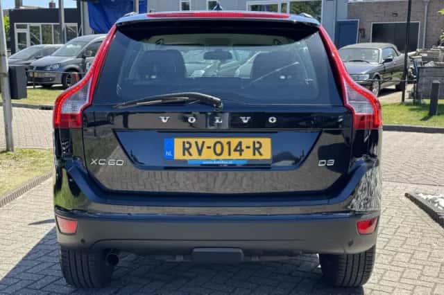 Volvo XC60 (2011) thumbnail 18