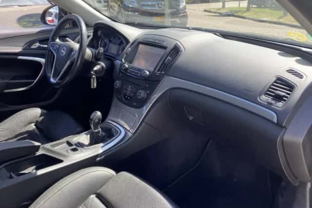 Opel Insignia (2015) thumbnail 10