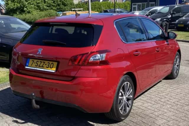 Peugeot 308 (2014) thumbnail 5