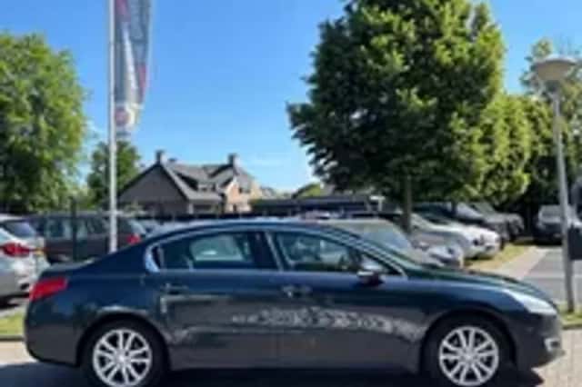 Peugeot 508 (2012) thumbnail 24