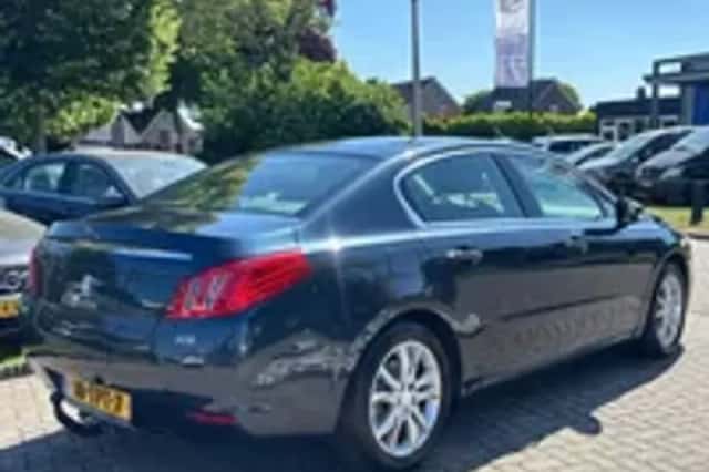 Peugeot 508 (2012) thumbnail 25