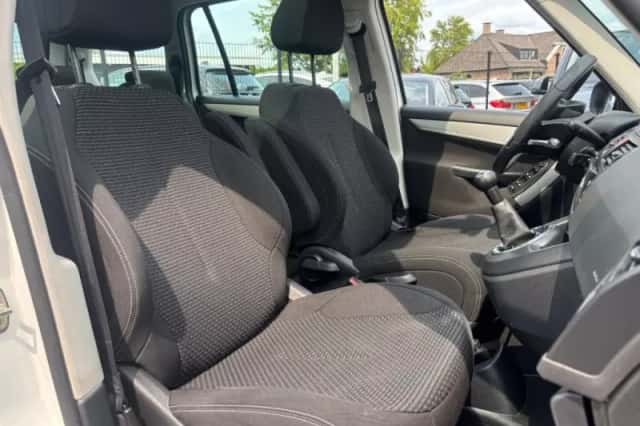 Citroën Grand C4 Picasso (2011) thumbnail 12