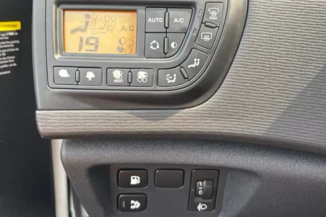 Citroën Grand C4 Picasso (2011) thumbnail 17