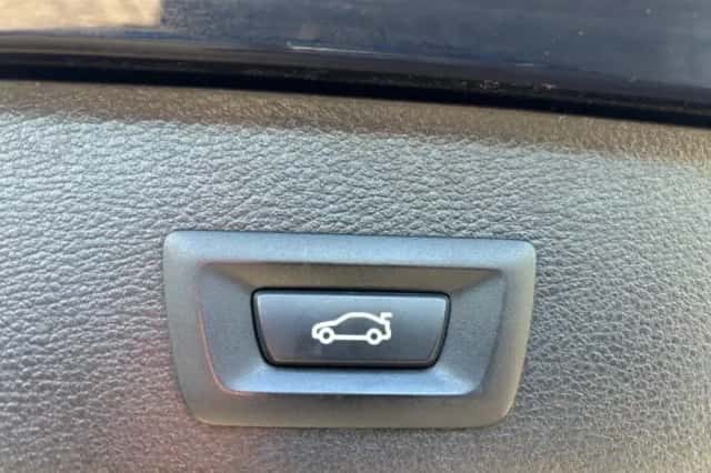 BMW X3 (2013) thumbnail 20